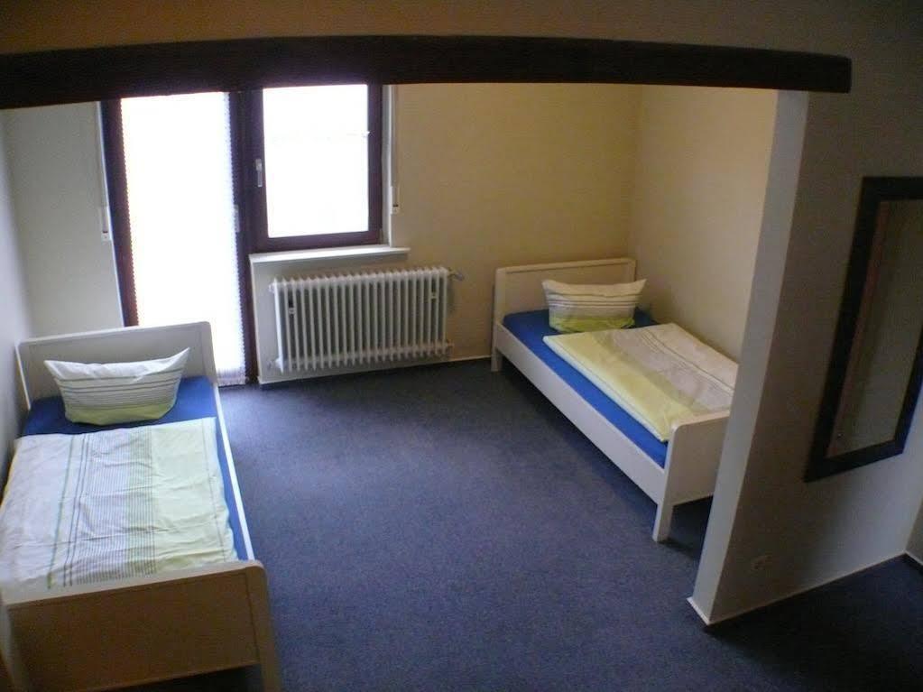 מוטרשטאדט Hotel Garni Pension Ruth מראה חיצוני תמונה