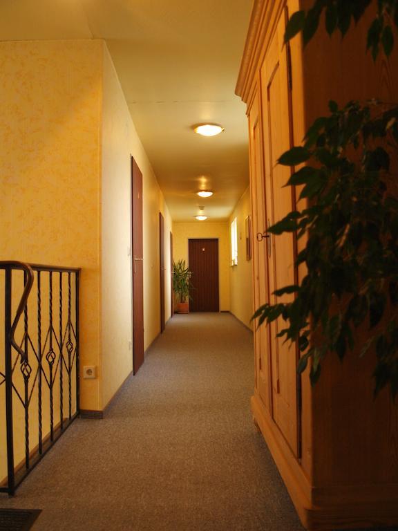 מוטרשטאדט Hotel Garni Pension Ruth מראה חיצוני תמונה